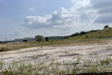 Vacant Industrial Land At Kota Puteri Industrial Park, Batu Arang, Ijok, Kuala Selangor For Sale