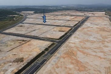Vacant Industrial Land At Kota Puteri Industrial Park, Batu Arang, Ijok, Kuala Selangor For Sale