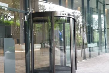 The MET Corporate Towers