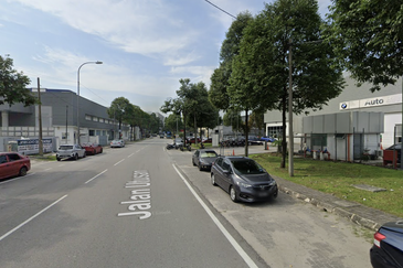 KL Warehouse in Close Proximity to KLCC