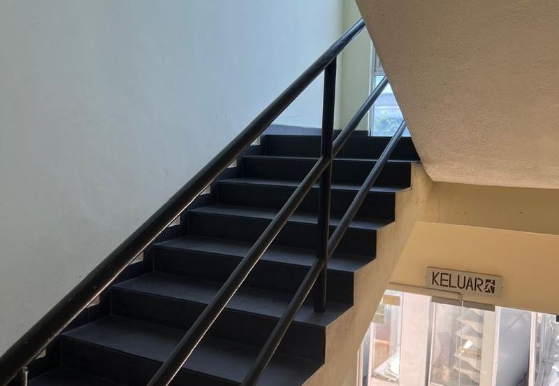 Puchong Taman Industri Meranti Permai, Factory + Office for Rent