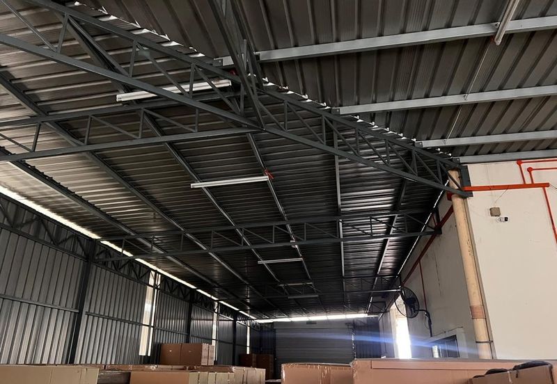 Puchong Taman Industri Meranti Permai, Factory + Office for Rent