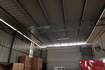 Puchong Taman Industri Meranti Permai, Factory + Office for Rent