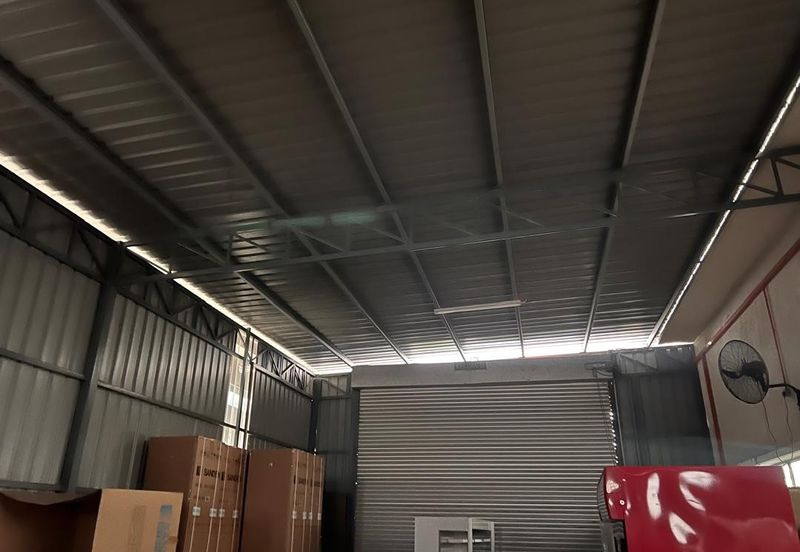 Puchong Taman Industri Meranti Permai, Factory + Office for Rent