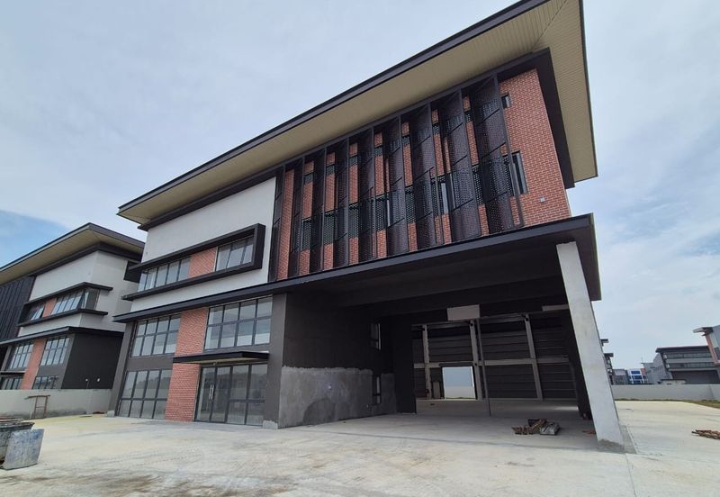 Elmina Business Park