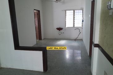 Commercial Bungalow in PJ For Sale