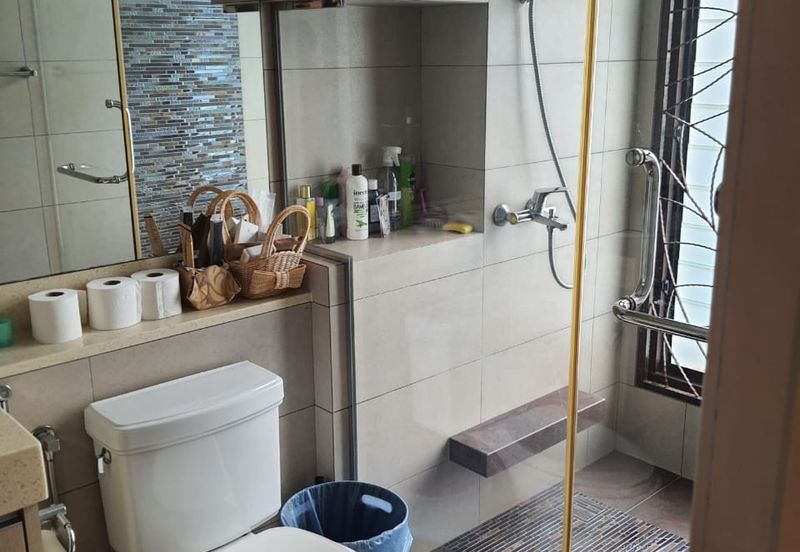 Petaling Jaya, Seksyen 5 , 2 Storey Bungalow For Sale