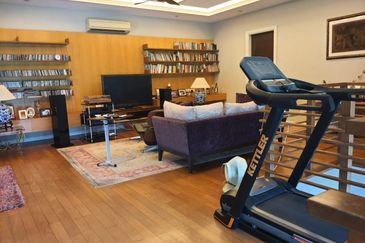 Petaling Jaya, Seksyen 5 , 2 Storey Bungalow For Sale