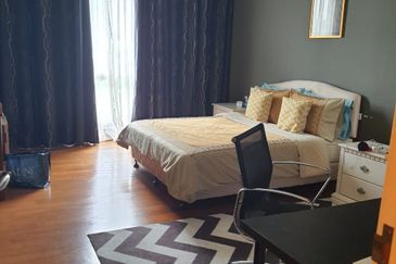 Petaling Jaya, Seksyen 5 , 2 Storey Bungalow For Sale