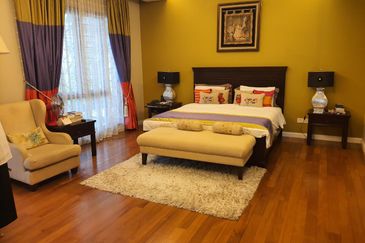 Petaling Jaya, Seksyen 5 , 2 Storey Bungalow For Sale