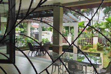 Petaling Jaya, Seksyen 5 , 2 Storey Bungalow For Sale