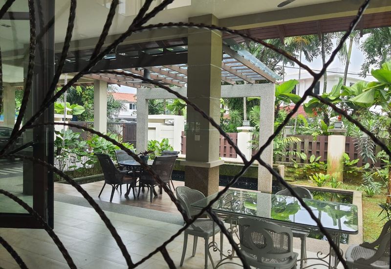 Petaling Jaya, Seksyen 5 , 2 Storey Bungalow For Sale