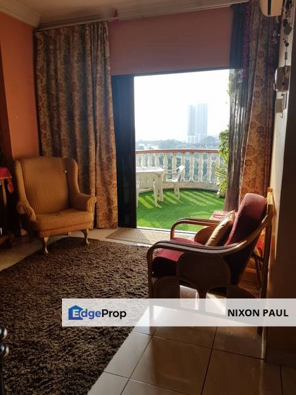 Sri Manja Duplex Penthouse Condo at Petaling Jaya For Sale, Selangor, Petaling Jaya