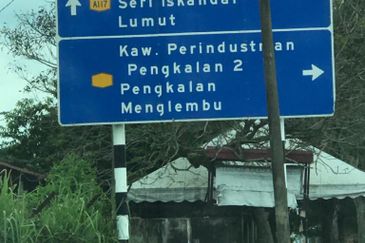 2.76 acres land beside Pengkalan 2 industrial area Lahat Batu Gajah