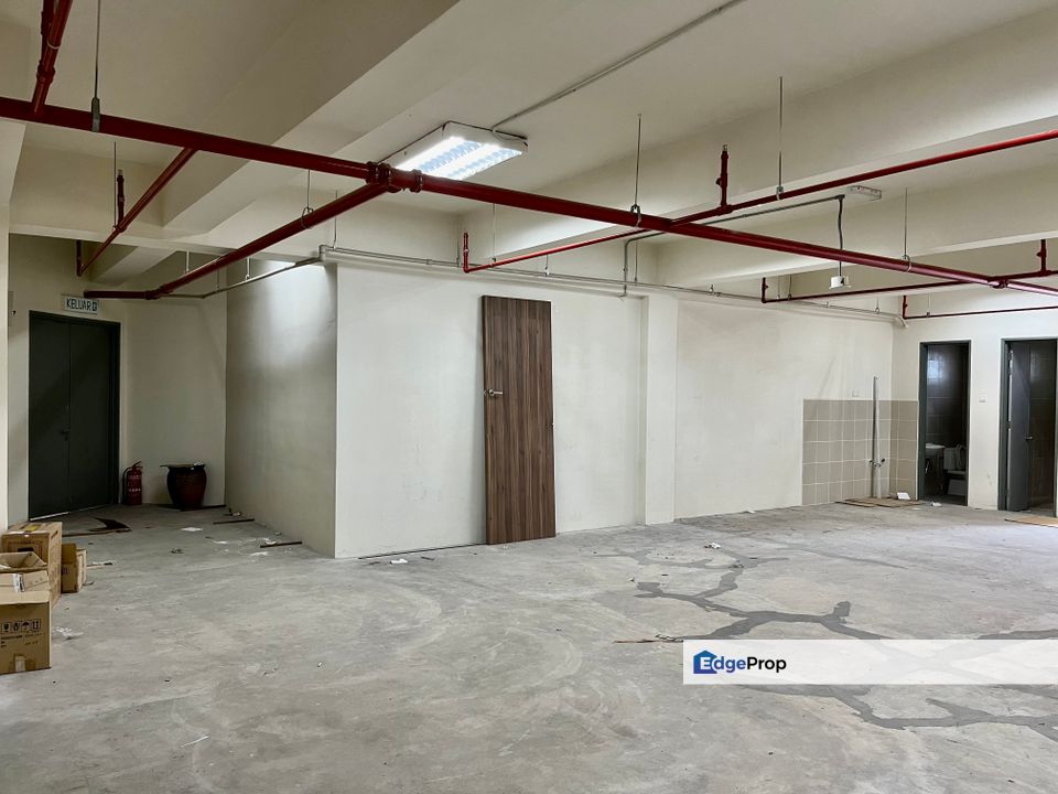 Affordable retail office at Strand Garden Office Kota Damansara Petaling Jaya, Selangor, Petaling Jaya