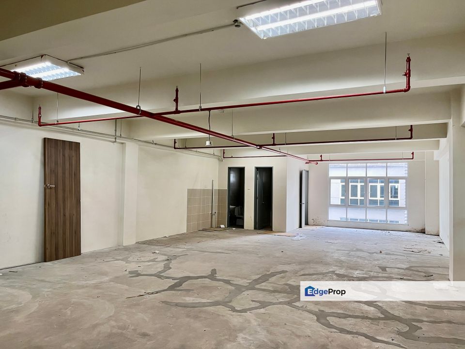 Affordable retail office at Strand Garden Office Kota Damansara Petaling Jaya, Selangor, Petaling Jaya