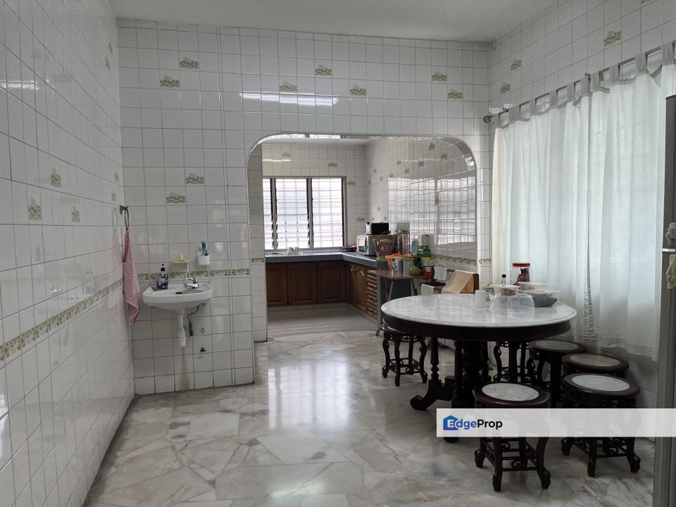 Double-storey terraced house at taman sea ss23 petaling jaya, Selangor, Petaling Jaya