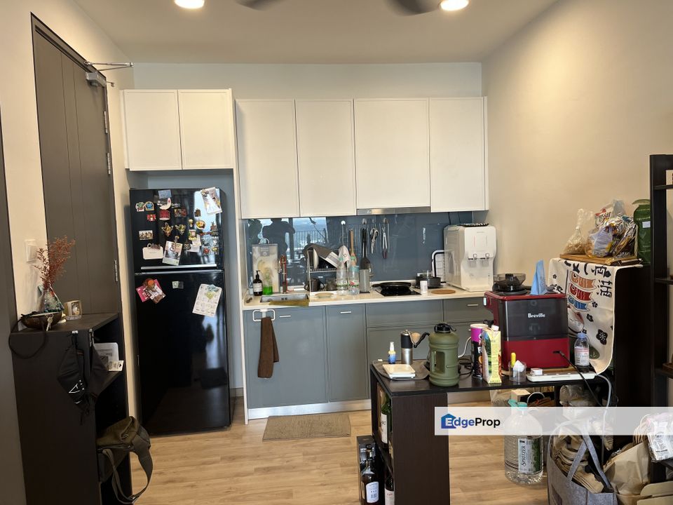 Affordable luxurious condo Emporis Kota Damansara Petaling Jaya, Selangor, Kota Damansara