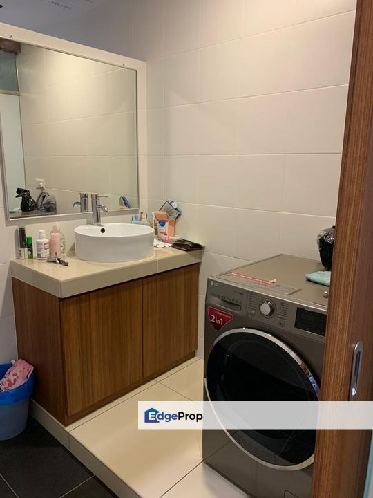 Luxurious studio unit Encorp Strand Residences Kota Damansara Petaling Jaya, Selangor, Kota Damansara