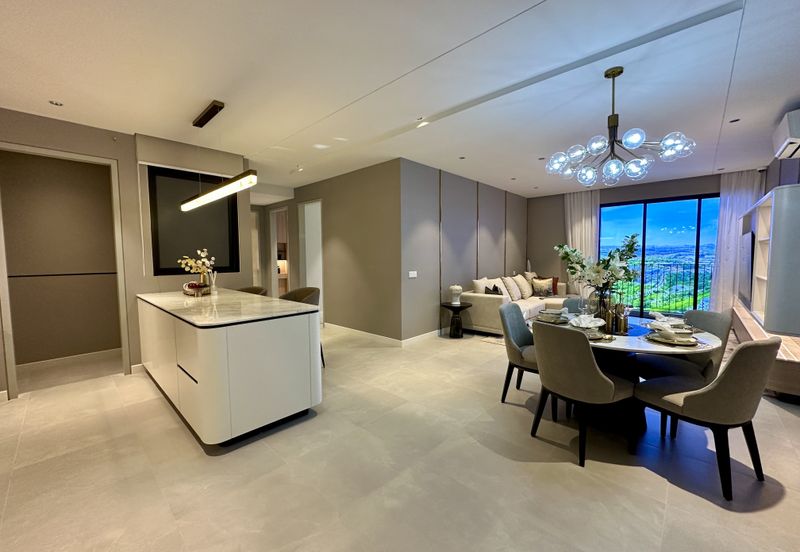 Luxurious freehold studio at Subang Jaya