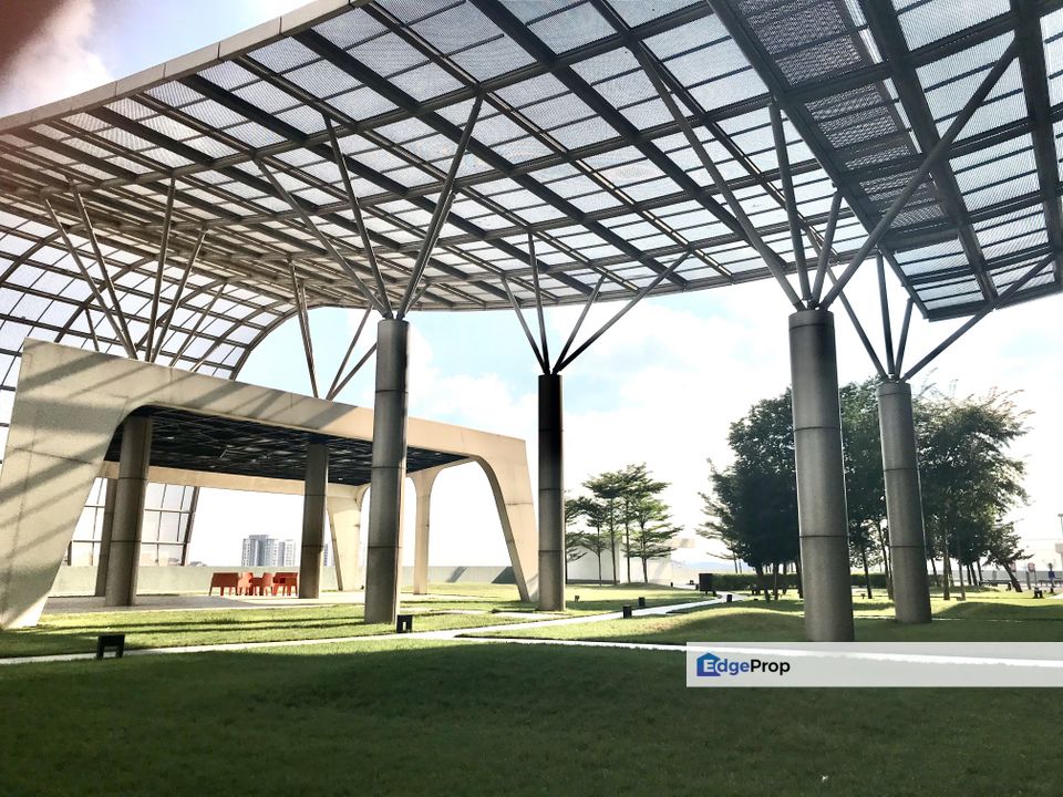 Luxurious 2 rooms condominium Encorp Strand Residences Kota Damansara , Selangor, Kota Damansara