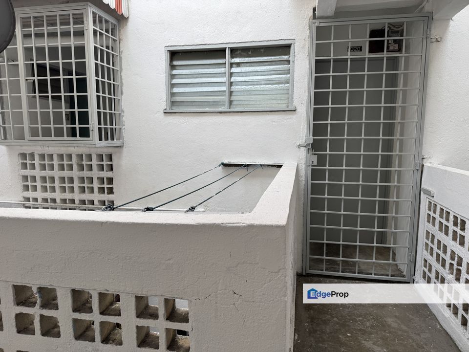 Pangsapuri Intan Taman Bukit Permai Cheras Kuala Lumpur, Selangor, Cheras