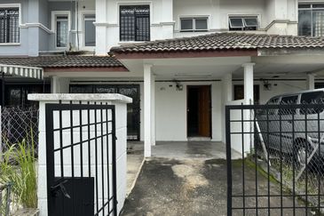 Freehold double-storey terraced house at Jalan Damai Perdana 4/1J Bandar Damai Perdana, Cheras Kuala Lumpur