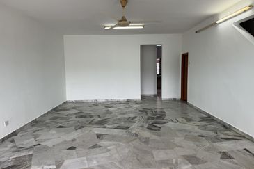 Freehold double-storey terraced house at Jalan Damai Perdana 4/1J Bandar Damai Perdana, Cheras Kuala Lumpur