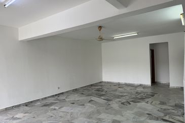 Freehold double-storey terraced house at Jalan Damai Perdana 4/1J Bandar Damai Perdana, Cheras Kuala Lumpur