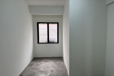 Freehold double-storey terraced house at Jalan Damai Perdana 4/1J Bandar Damai Perdana, Cheras Kuala Lumpur