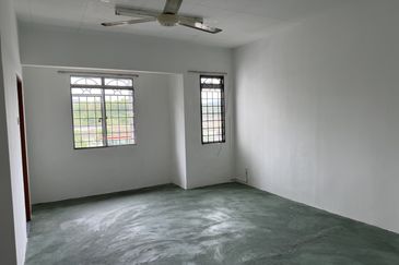 Freehold double-storey terraced house at Jalan Damai Perdana 4/1J Bandar Damai Perdana, Cheras Kuala Lumpur