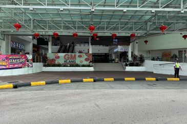 GM Klang Wholesale City