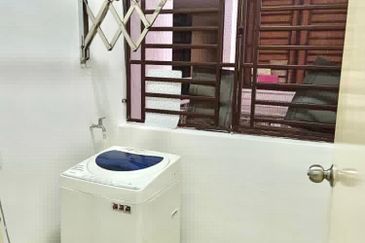 D'Summit Residences @ Kempas Utama