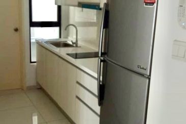 D'Summit Residences @ Kempas Utama