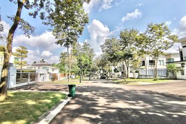 Setia Tropika@Fenix Villa Double Storey Bungalow 