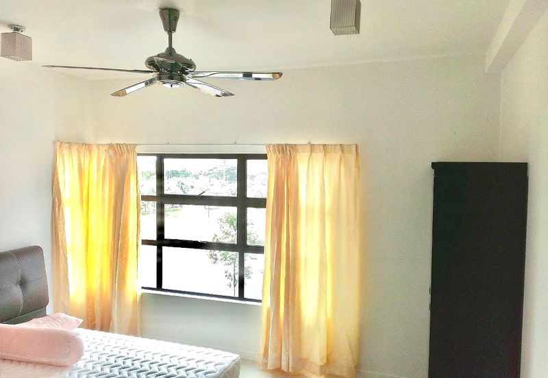 Ujana Executive Apartment