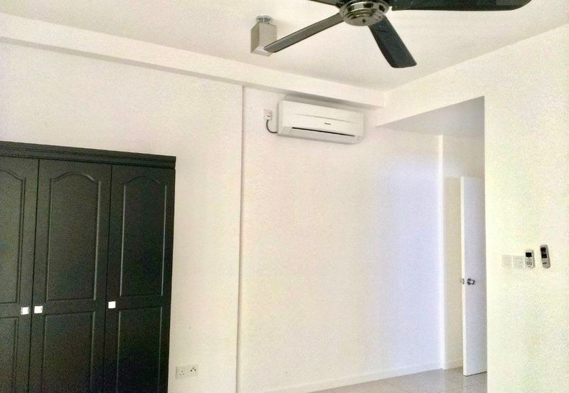 Ujana Executive Apartment