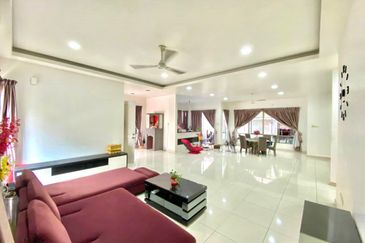 Austin Residence @Taman Mount Austin