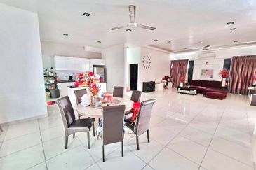 Austin Residence @Taman Mount Austin