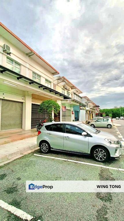 Mutiara Rini Double Storey Shop Lot / Jln Utama , Johor, Skudai