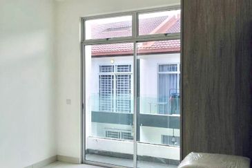 Kampung Melayu Gelang Patah