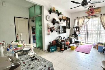 Taman Tampoi Indah II, Villa Ros