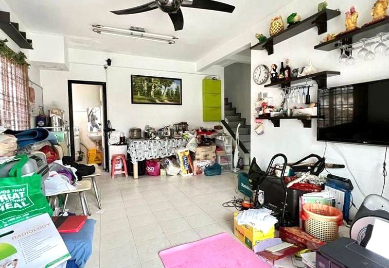 Taman Tampoi Indah II, Villa Ros