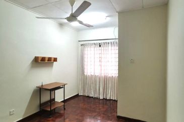 Austin Residence @Taman Mount Austin