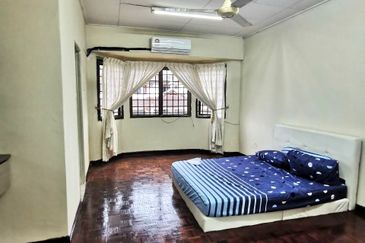 Austin Residence @Taman Mount Austin