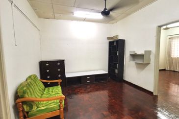 Austin Residence @Taman Mount Austin