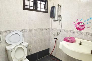 Austin Residence @Taman Mount Austin