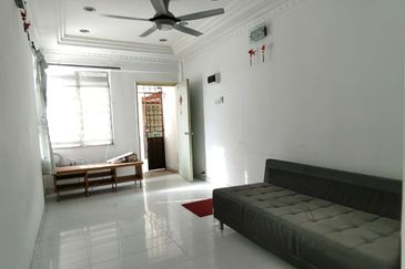 Kenari Apartment