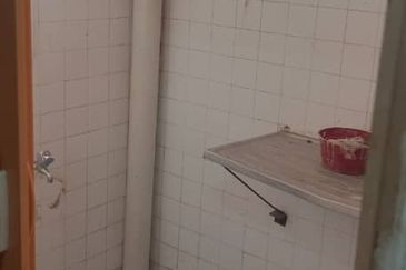 Megah Ria Double Storey Shop Lot / Ground Floor 