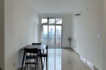 SKS Habitat Apartment, Larkin